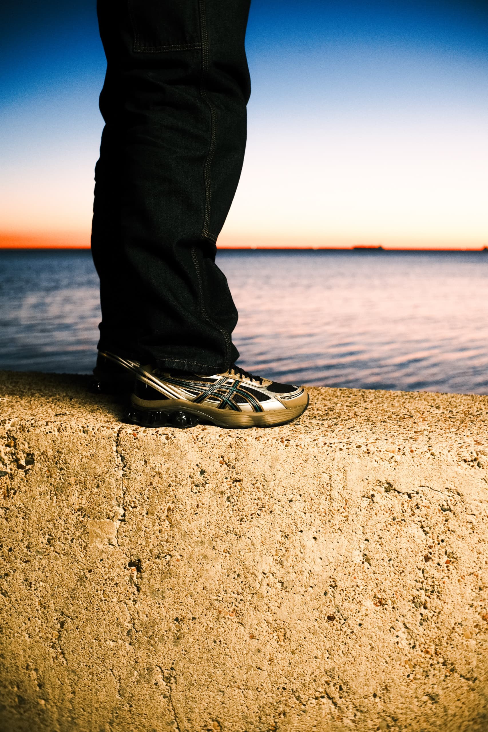 Asics for Asics — frame 7